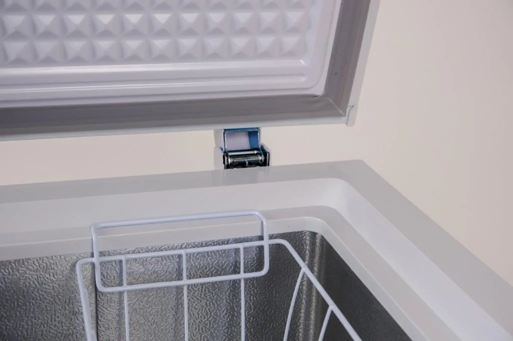 Frigidaire 10.3 Cu. ft. Chest Freezer, Garage Ready, EFRF1005, White