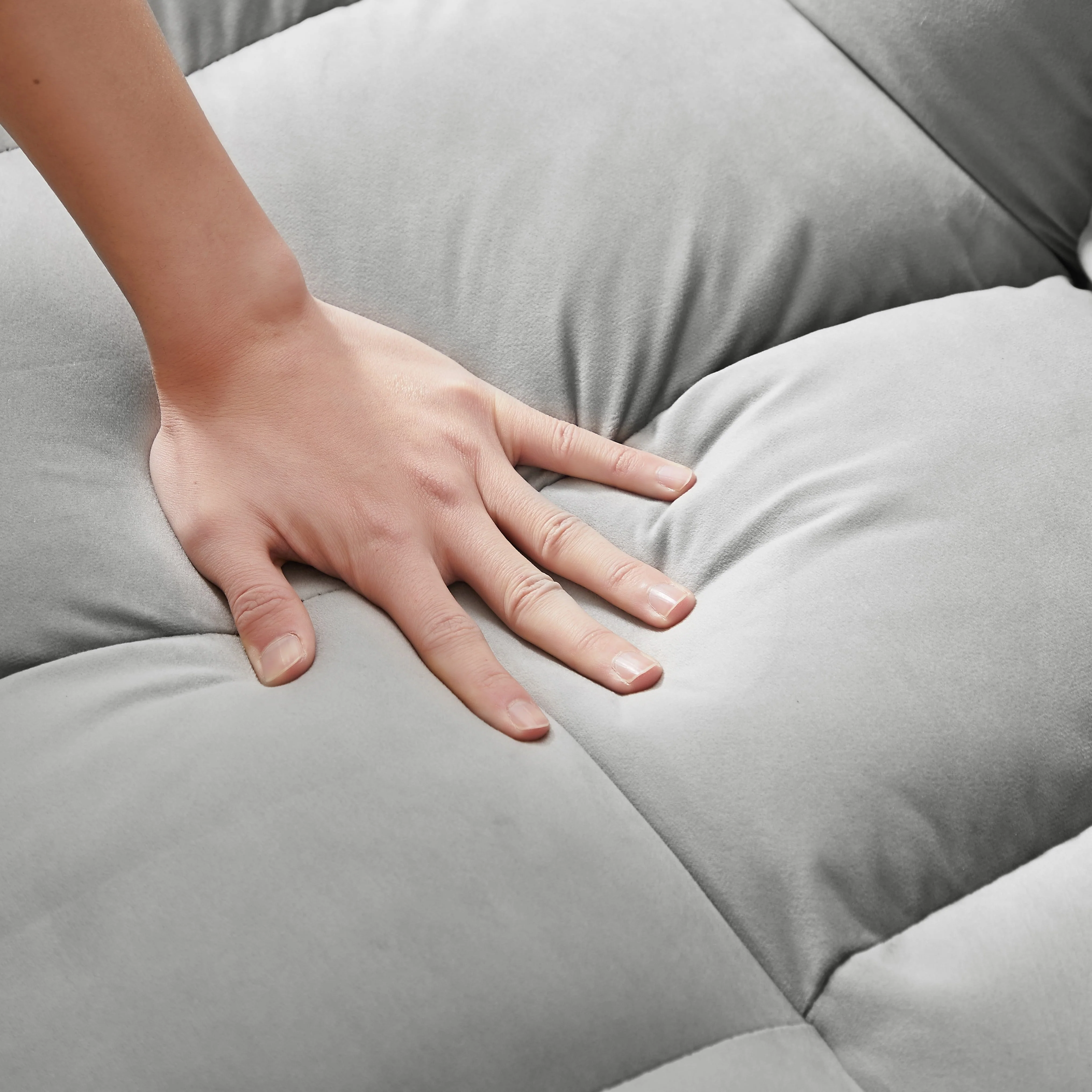 Convertible Sofa Bed,Modern Velvet Loveseat Futon Sofa Couch Pull out Sleep Bed,Small Love Seat Lounge Sofa with Reclining Backrest,Toss Pillows,Pockets,Furniture for Living Room,Gray